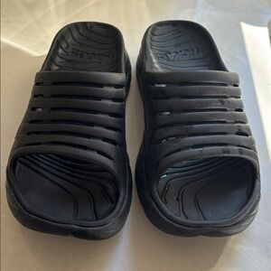 Hoka Black Recovery Slides